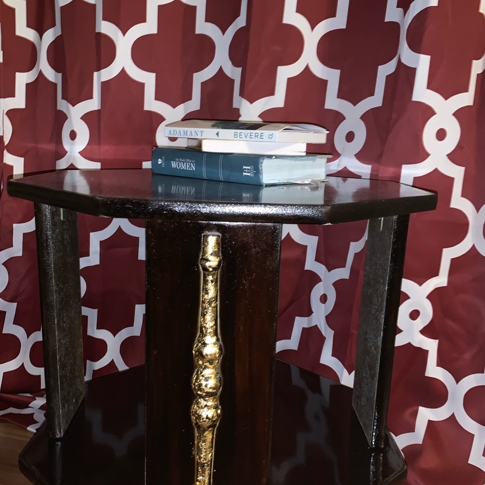 Sitting room table